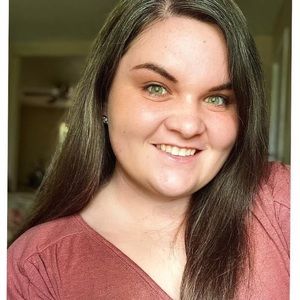 Meet your Posher, Karli